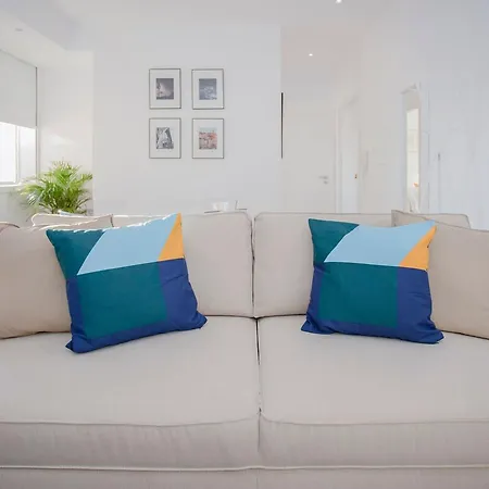 Liiiving In | Center Spot Appartement Oporto